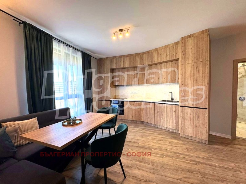Na sprzedaż  2 sypialnie Sofia , Mladost 4 , 86 mkw | 69246422