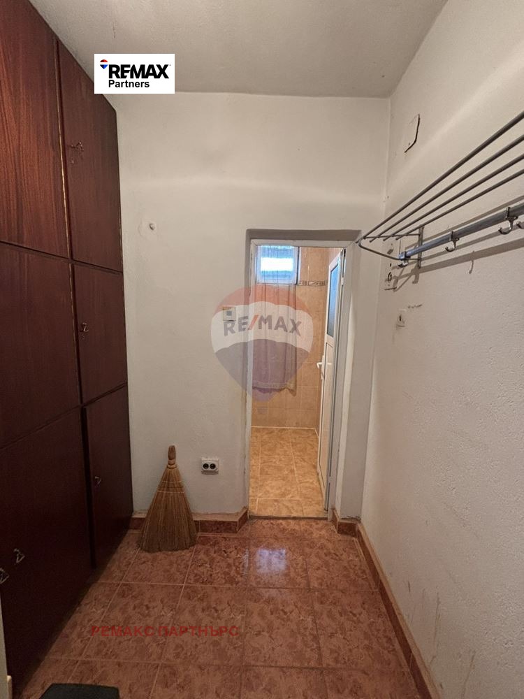 Продава 3-СТАЕН, гр. Варна, Окръжна болница-Генерали, снимка 11 - Апартаменти - 53927172