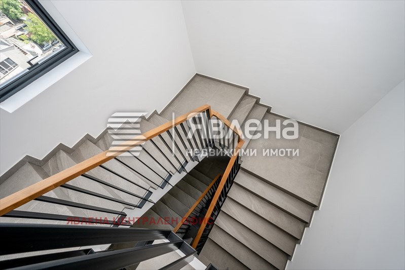 Продава 3-СТАЕН, гр. София, Център, снимка 9 - Апартаменти - 56629872