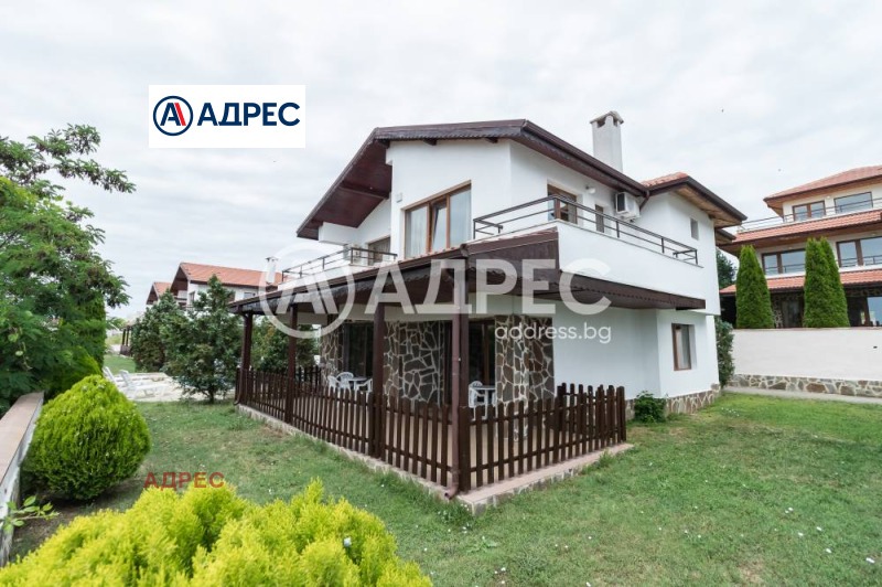 Продава КЪЩА, гр. Бяла, област Варна, снимка 2 - Къщи - 48330061