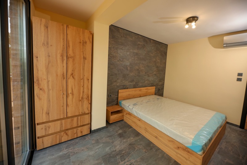 Продава КЪЩА, гр. Балчик, област Добрич, снимка 10 - Къщи - 52140740