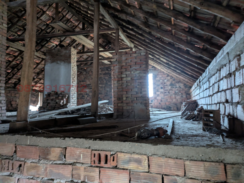 Продава КЪЩА, гр. Криводол, област Враца, снимка 14 - Къщи - 53468769