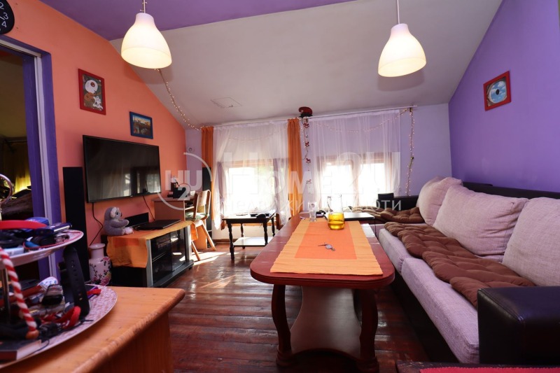 Продава  2-стаен, град София, Център •  123 990 EUR • ID 85596299 — holmes.bg - [1] 