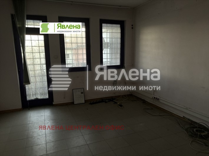 Продава КЪЩА, гр. Пазарджик, Идеален център, снимка 3 - Къщи - 48524429