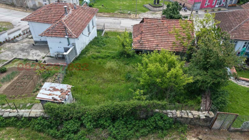 Продава КЪЩА, с. Радювене, област Ловеч, снимка 2 - Къщи - 52686361