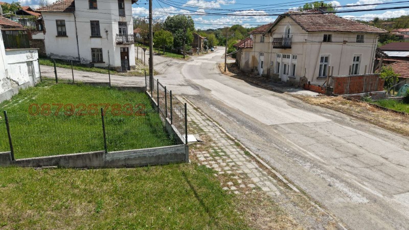 Продава КЪЩА, с. Радювене, област Ловеч, снимка 4 - Къщи - 52686361