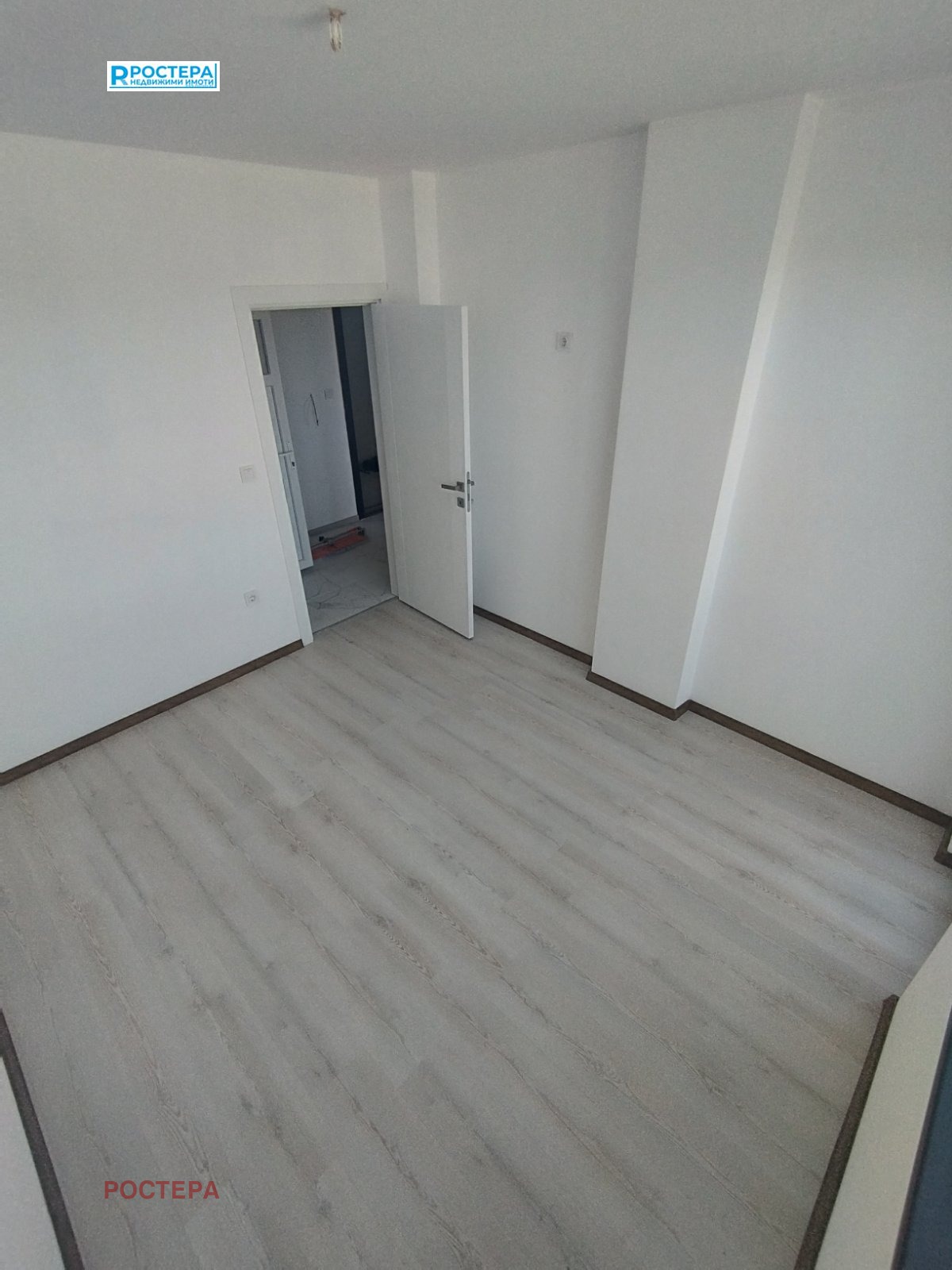 Продава 2-СТАЕН, гр. Търговище, Център, снимка 7 - Апартаменти - 56028405