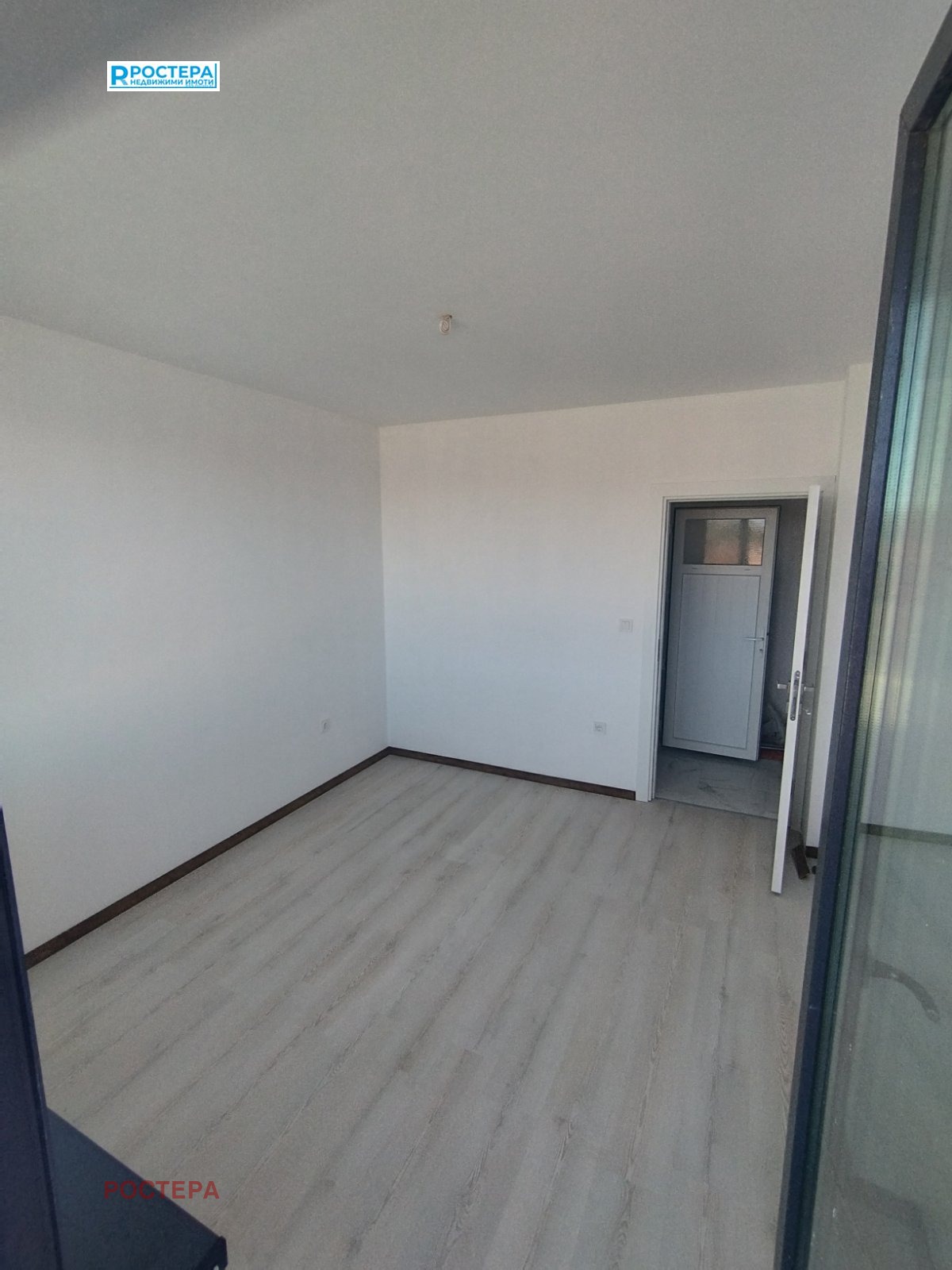Продава 2-СТАЕН, гр. Търговище, Център, снимка 8 - Апартаменти - 56028405