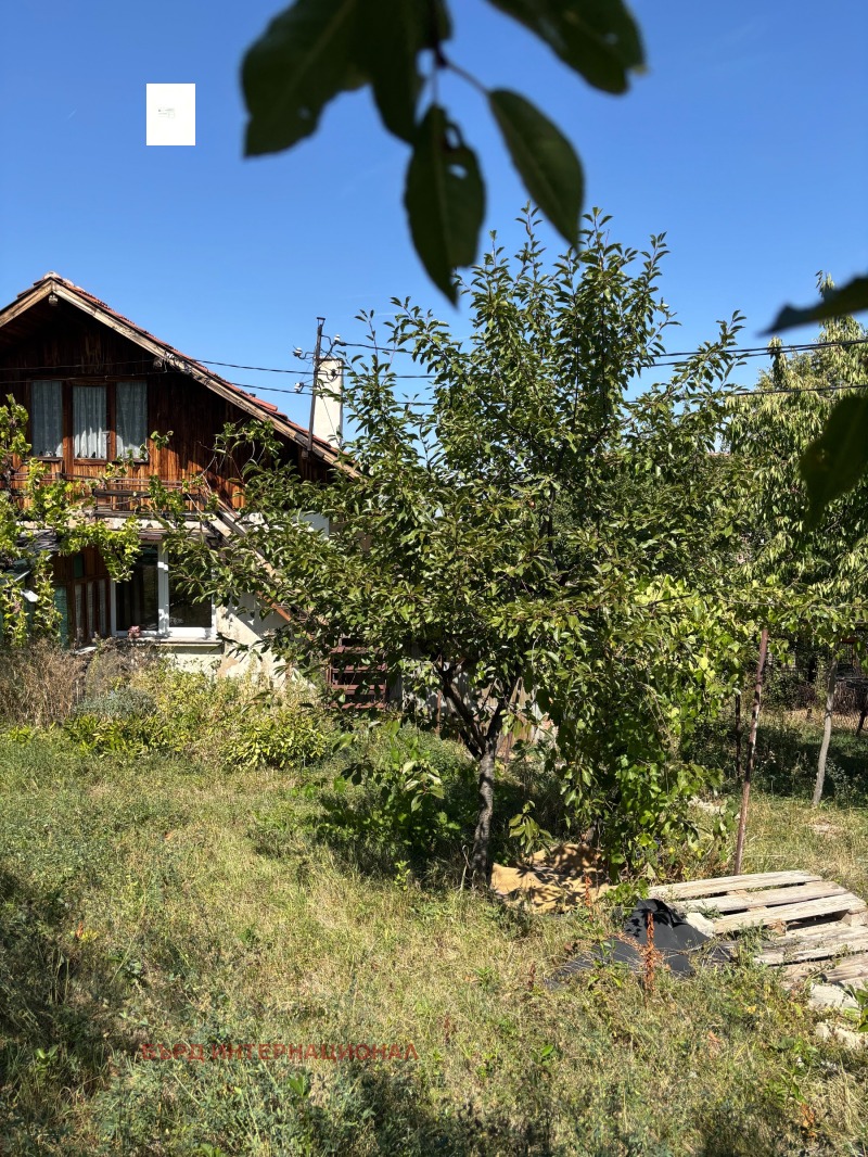 Продава КЪЩА в град Перник, Калкас - 60 кв.м / 108 000 € » 211 229.64 лв., БЪРД ИНТЕРНАЦИОНАЛ