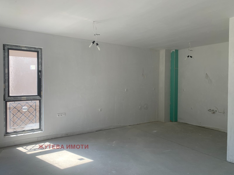 Продава 2-СТАЕН, гр. Карлово, област Пловдив, снимка 2 - Апартаменти - 52834335