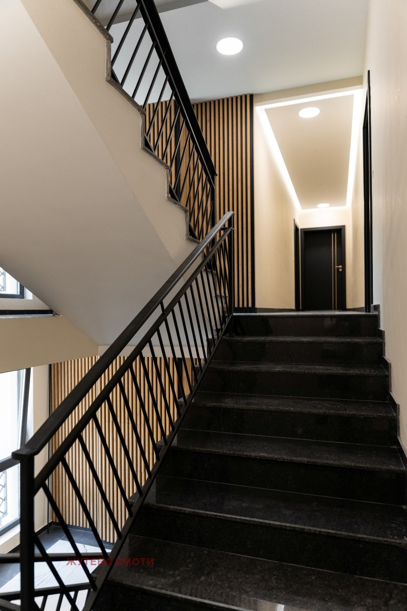 Продава 2-СТАЕН, гр. Карлово, област Пловдив, снимка 11 - Апартаменти - 52834335