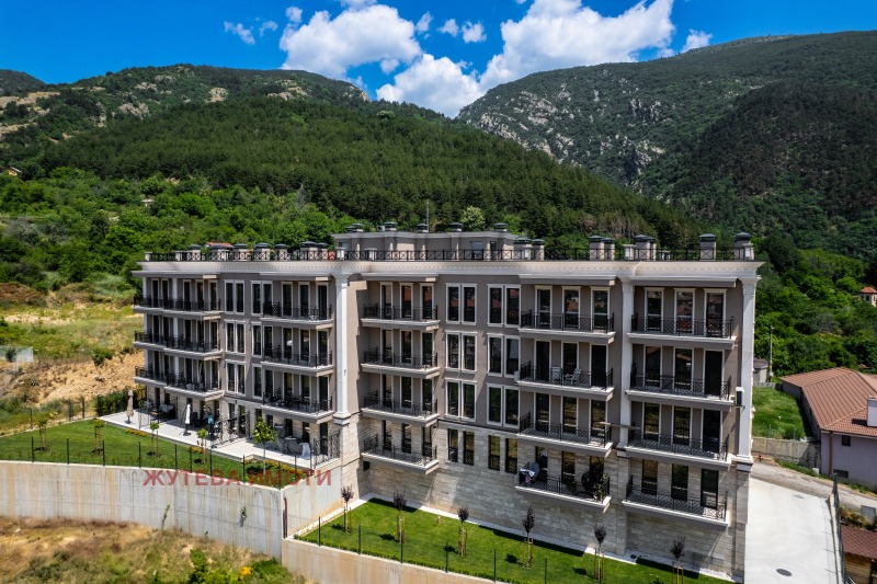 Продава  4-стаен, област Пловдив, гр. Карлово •  178 755 EUR • ID 89626771 — holmes.bg - [1] 