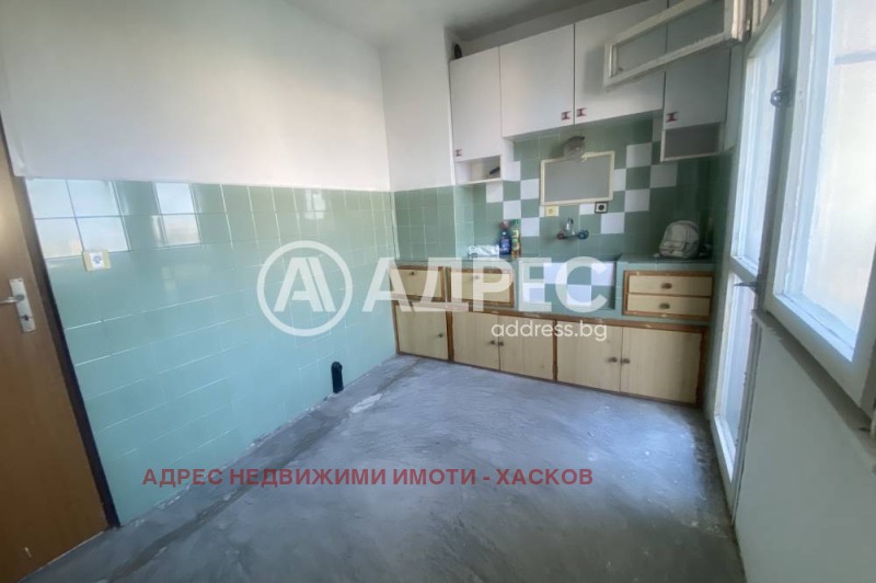 Продава  1-стаен град Хасково , Любен Каравелов , 42 кв.м | 90703681 - изображение [4]