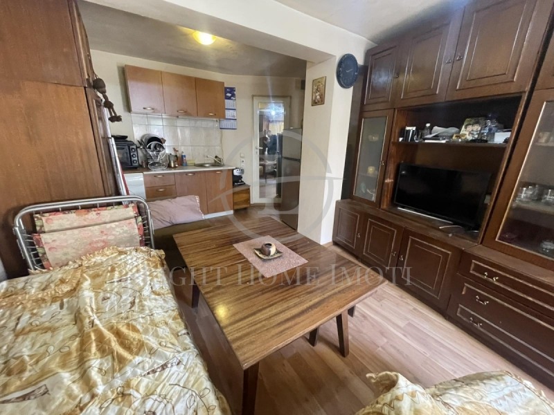 Продается  Студия Пловдив , Център , 28 кв.м | 10796489 - изображение [3]