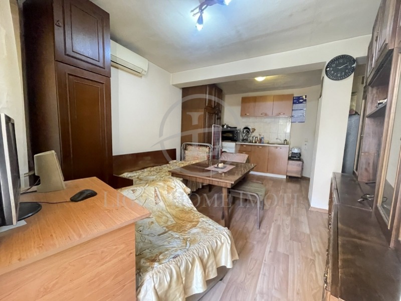 Продается  Студия Пловдив , Център , 28 кв.м | 10796489