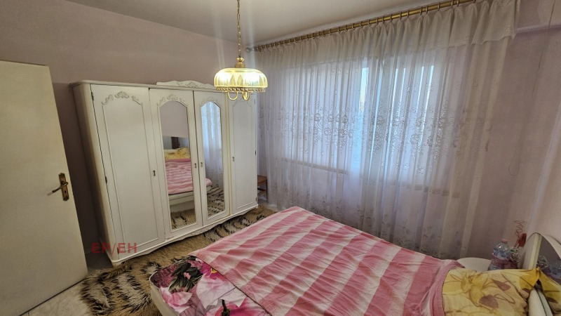 Продава  3-стаен област Шумен , гр. Смядово , 95 кв.м | 29772409 - изображение [2]