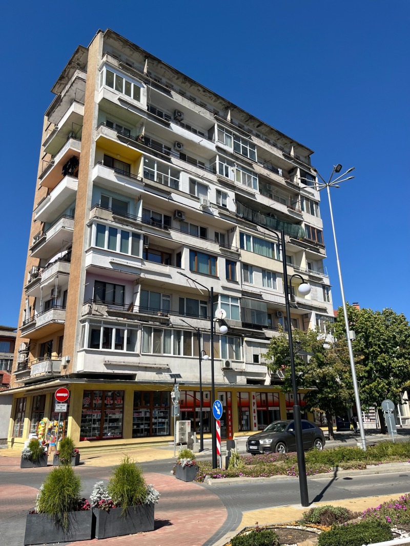 Продава 3-СТАЕН, област Стара Загора, гр. Казанлък • 150000 € / 293374.50 лв. • 73428987 1