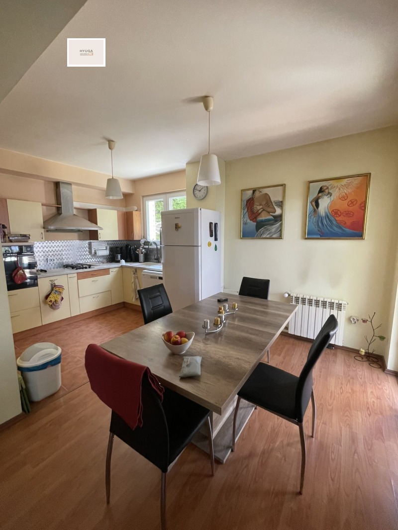 Myytävänä  Talo Sofia , Bojana , 320 neliömetriä | 58423624 - kuva [3]
