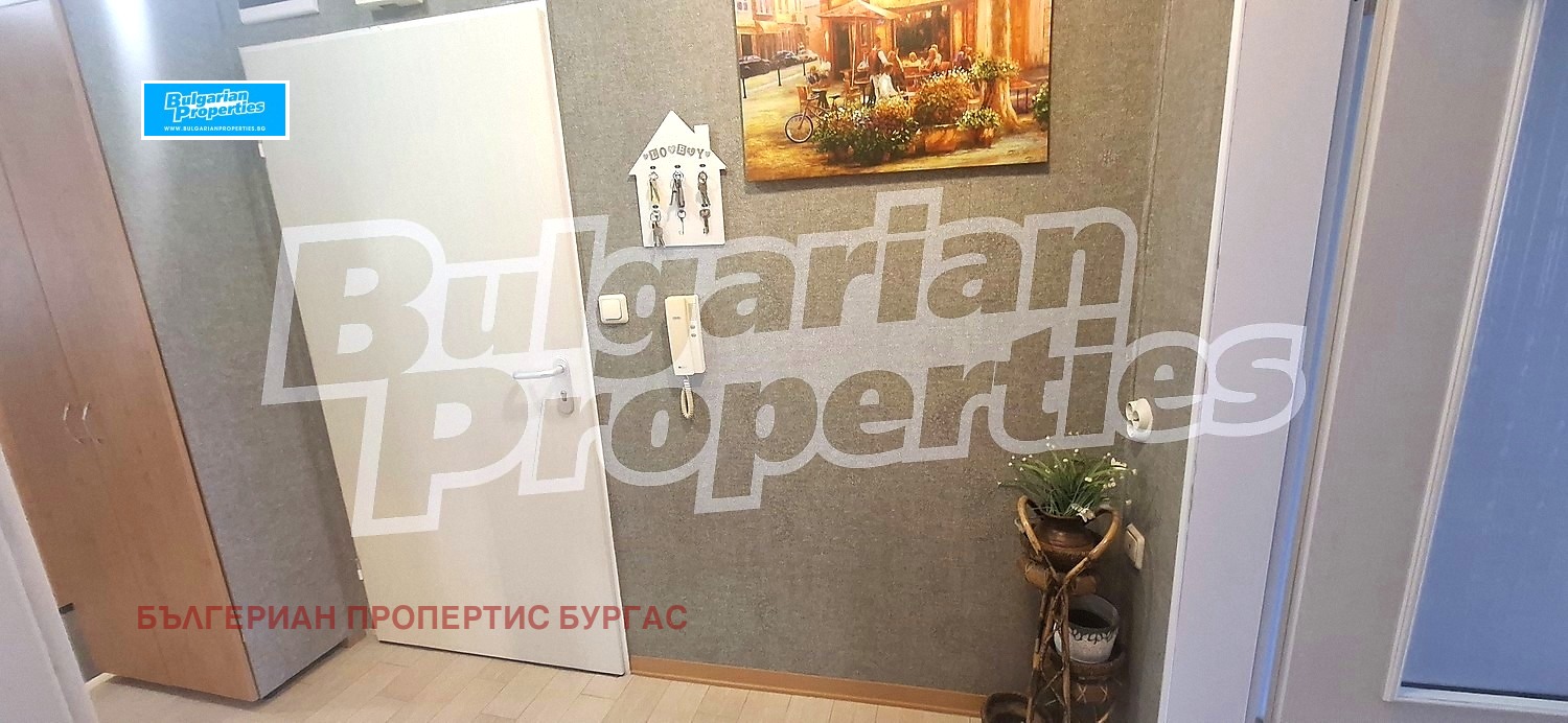Продава 4-СТАЕН, гр. Бургас, Възраждане, снимка 15 - Апартаменти - 54998158