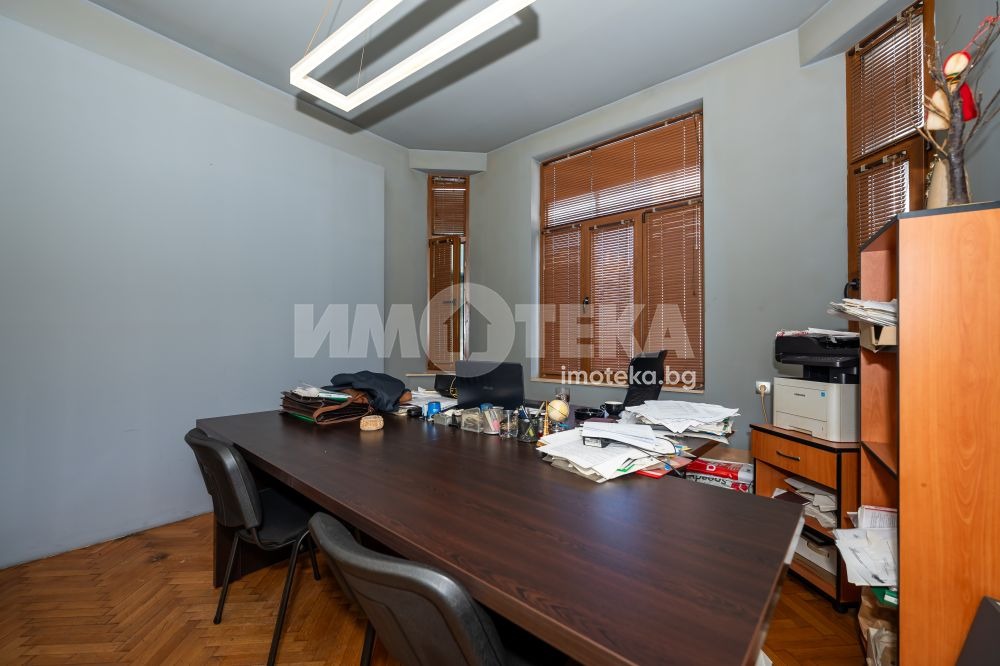 Продава МНОГОСТАЕН, гр. Пловдив, Център, снимка 5 - Апартаменти - 55889475