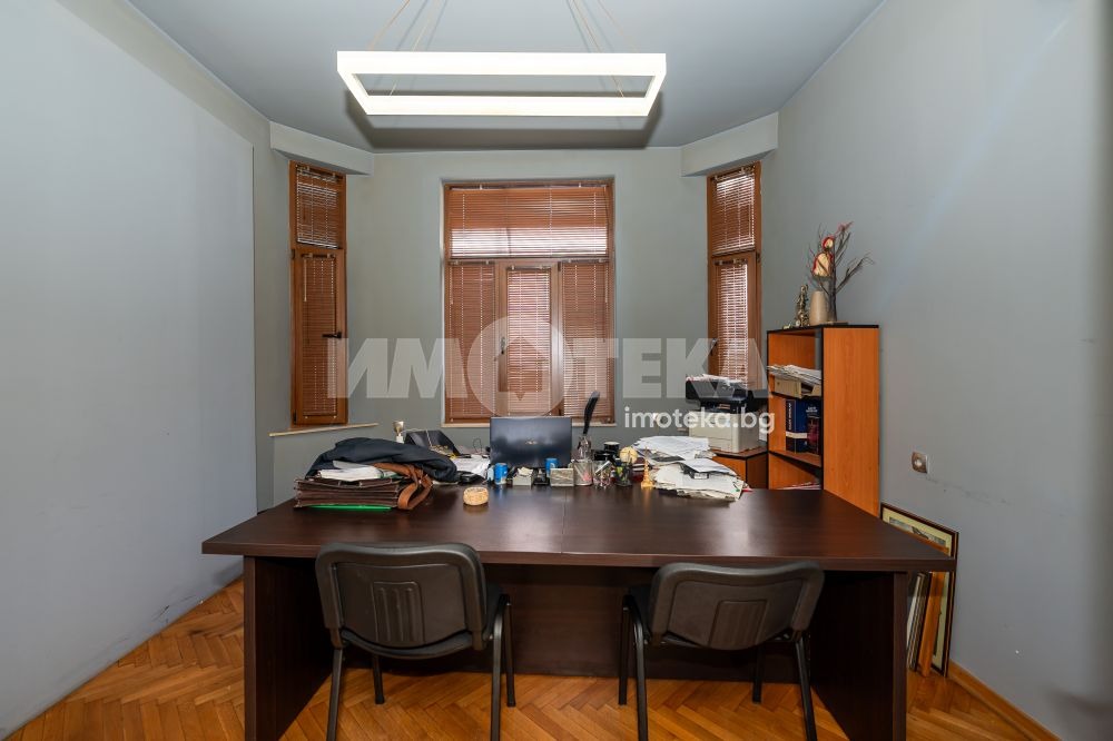 Продава МНОГОСТАЕН, гр. Пловдив, Център, снимка 4 - Апартаменти - 55889475