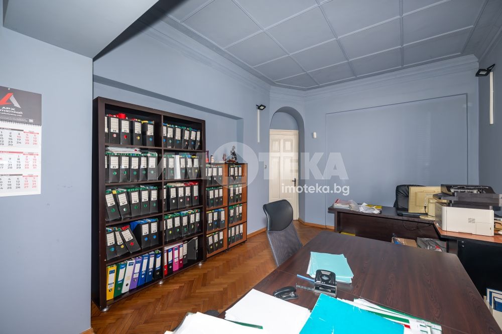 Продава МНОГОСТАЕН, гр. Пловдив, Център, снимка 3 - Апартаменти - 55889475