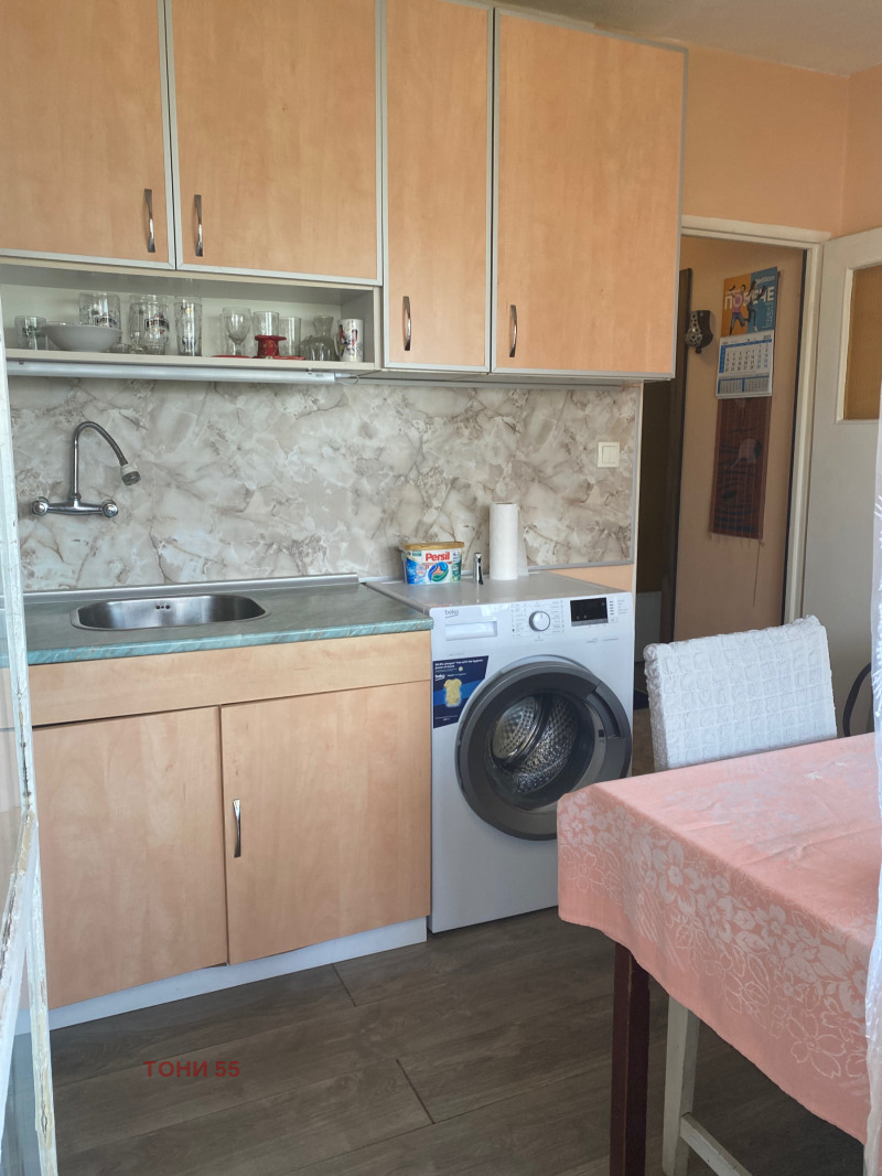 Eladó  Stúdió Ruse , Csarodejka - Jug , 40 négyzetméter | 89277004 - kép [4]