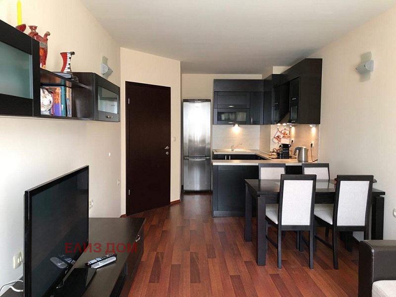 À vendre  1 chambre Varna , k.k. Zlatni pyasatsi , 68 m² | 81498232