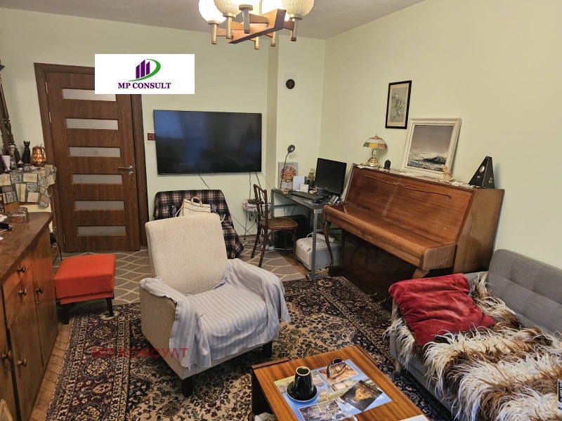Продава  3-стаен град София , Младост 2 , 85 кв.м | 40115613