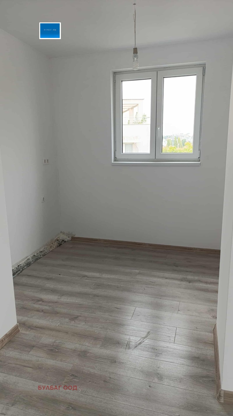 Продава 3-СТАЕН, гр. София, Сухата река, снимка 2 - Апартаменти - 52105754