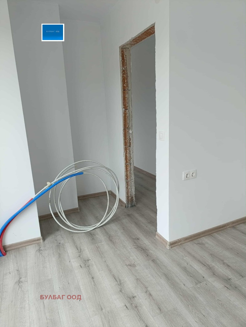 Продава 3-СТАЕН, гр. София, Сухата река, снимка 6 - Апартаменти - 52105754