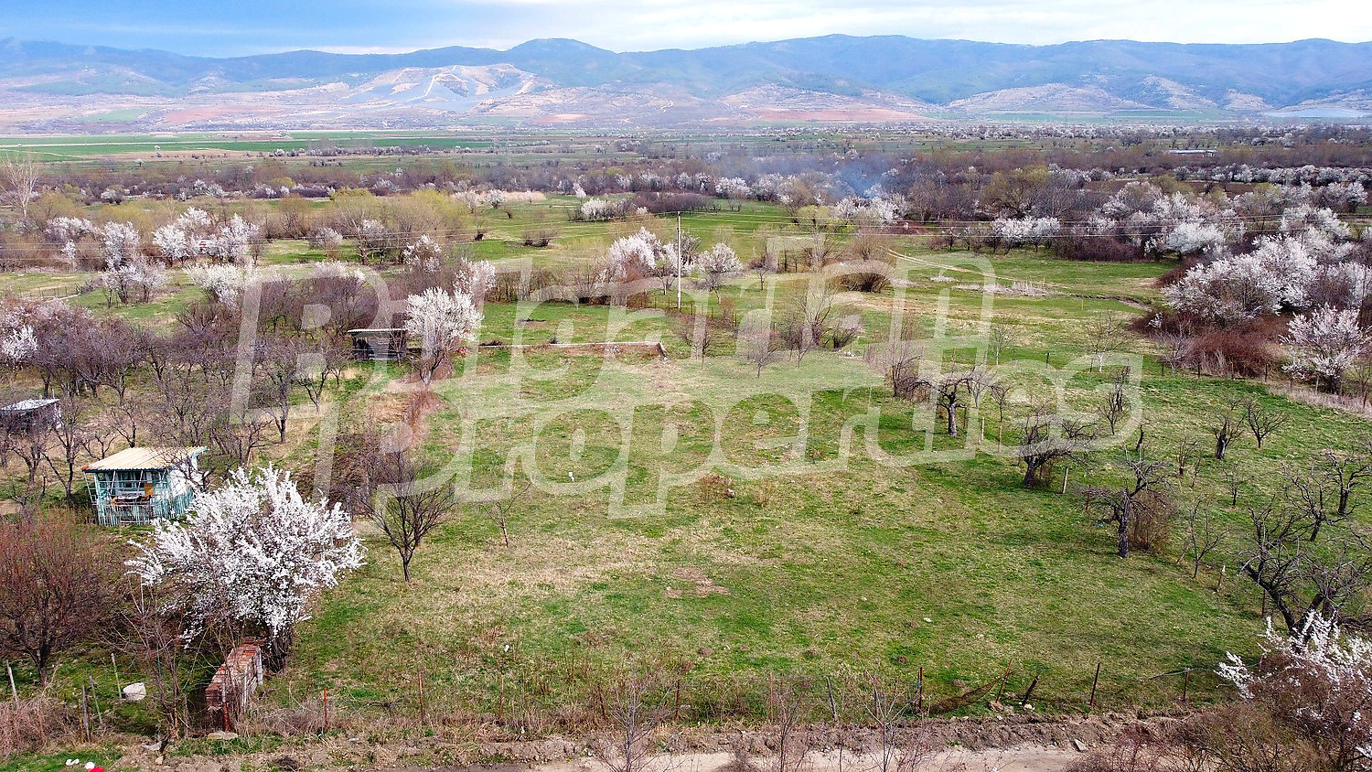Продава ПАРЦЕЛ, гр. Сапарева баня, област Кюстендил