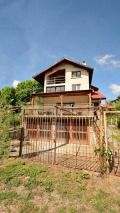 Продава ВИЛА, с. Студена, област Перник, снимка 2
