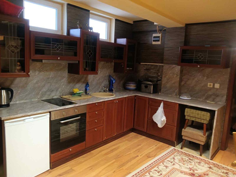 Продава 2-СТАЕН в град Варна, Гръцка махала - 80 кв.м / 199 900 € » 390 970.42 лв., АГЕНЦИЯ СТЕФАНОВ ИНВЕСТ