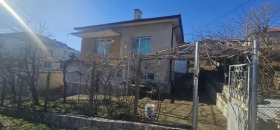 Hus Petlino, region Kardzhali 1