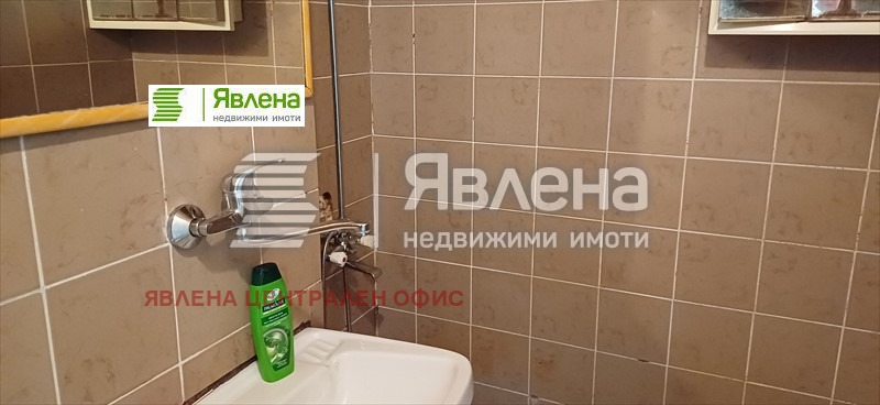 Продава 3-СТАЕН, гр. София, Мусагеница, снимка 3 - Aпартаменти - 47381523