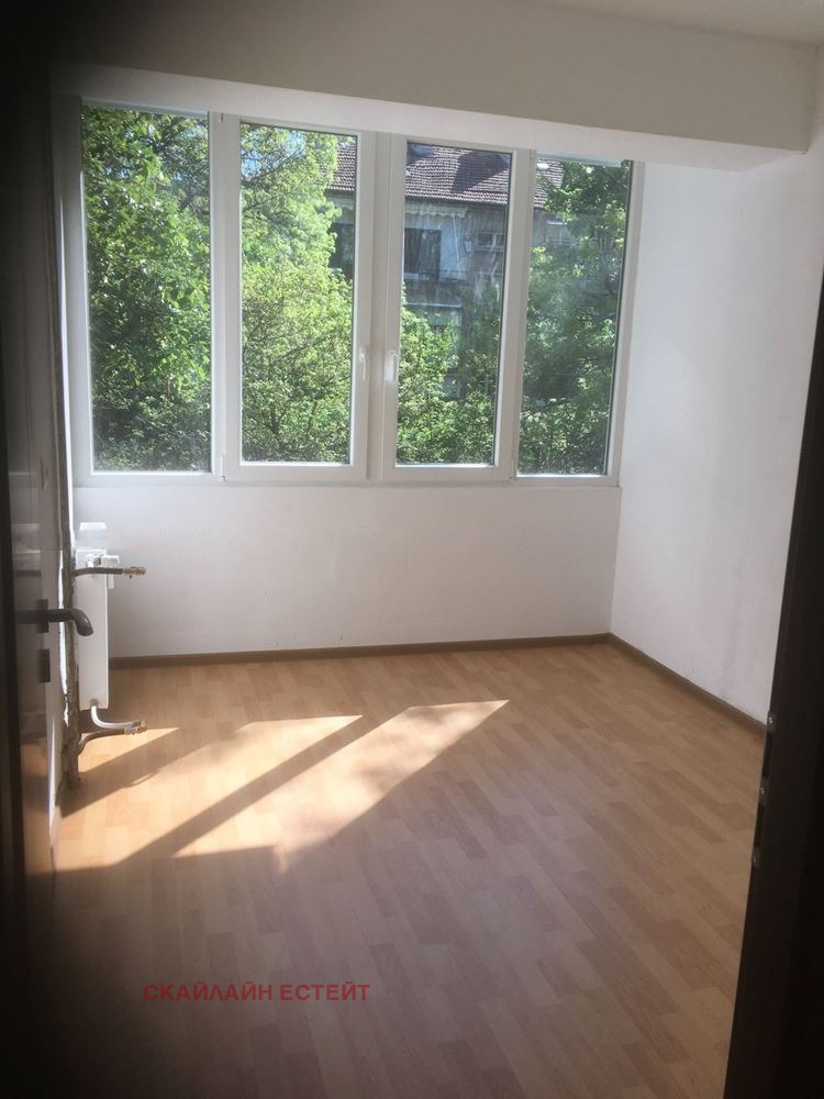 Продава 4-СТАЕН, гр. София, Медицинска академия, снимка 14 - Апартаменти - 54122342