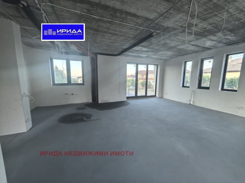 Til salg  Hus Sofia , Pancharevo , 263 kvm | 68484443 - billede [3]