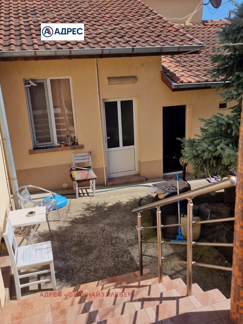 Продава КЪЩА, гр. Славяново, област Плевен, снимка 2 - Къщи - 52599884
