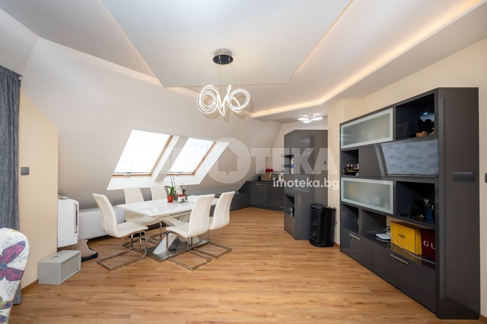Продава 2-СТАЕН, гр. Пловдив, Кършияка, снимка 2 - Апартаменти - 54827699