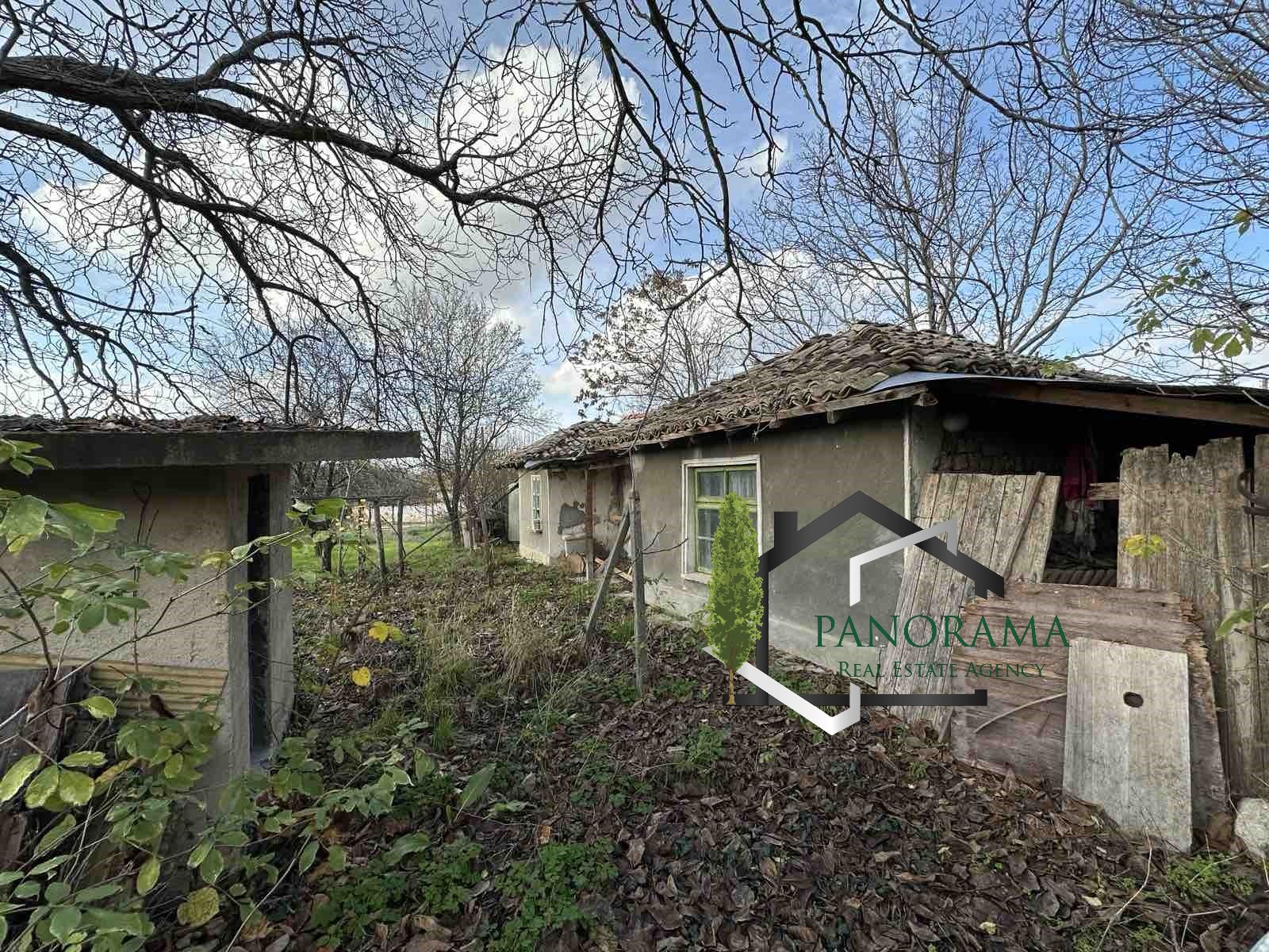 Продава КЪЩА, с. Черенча, област Шумен, снимка 2 - Къщи - 52661108