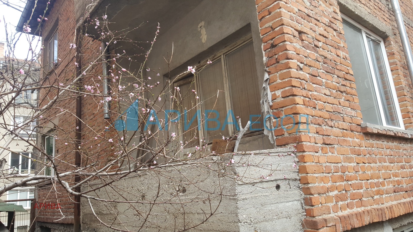 Продава КЪЩА, гр. Хасково, Център