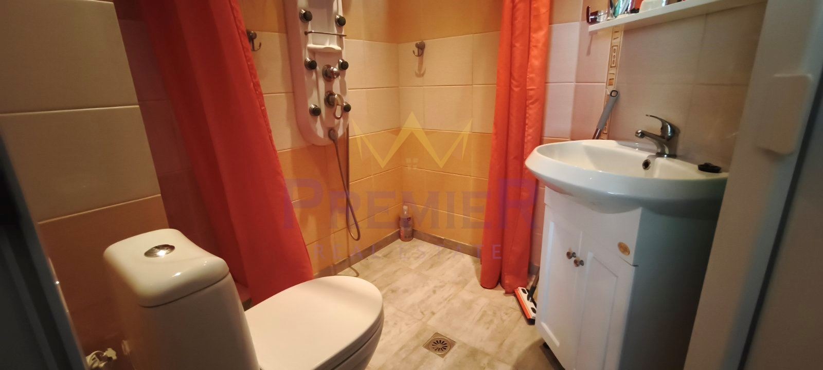 Продава КЪЩА, с. Соколово, област Добрич, снимка 8 - Къщи - 56289380