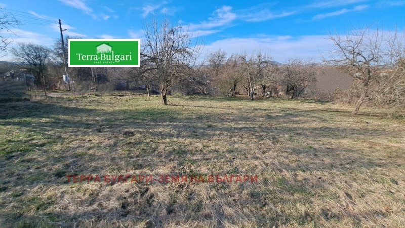 Продава ПАРЦЕЛ в област Перник, с. Витановци - 592 кв.м / 25 000 € » 48 895.75 лв., ТЕРРА БУЛГАРИ-ЗЕМЯ НА БЪЛГАРИ