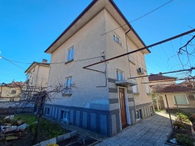 Piano della casa Sopot, regione Plovdiv 1