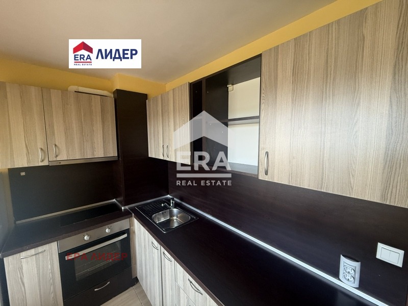 Продава 1-СТАЕН, гр. Русе, Централен южен район, снимка 10 - Апартаменти - 55896385