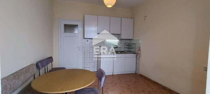 Продава 2-СТАЕН, гр. Кърджали, Център, снимка 10 - Апартаменти - 53440043