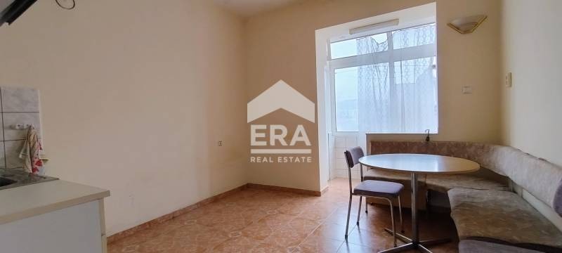 Продава 2-СТАЕН, гр. Кърджали, Център, снимка 8 - Апартаменти - 53440043