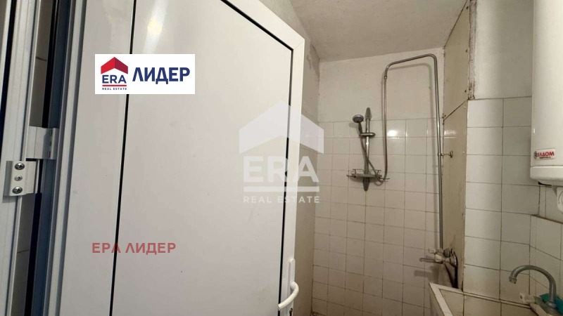 Продава 3-СТАЕН, гр. Русе, Родина 2, снимка 4 - Апартаменти - 52622051