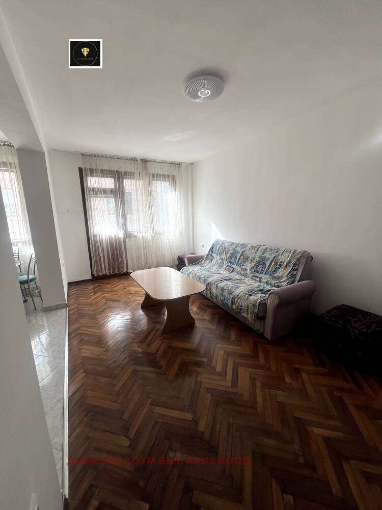 Продава 3-СТАЕН, гр. Пловдив, Кършияка, снимка 3 - Апартаменти - 56609713
